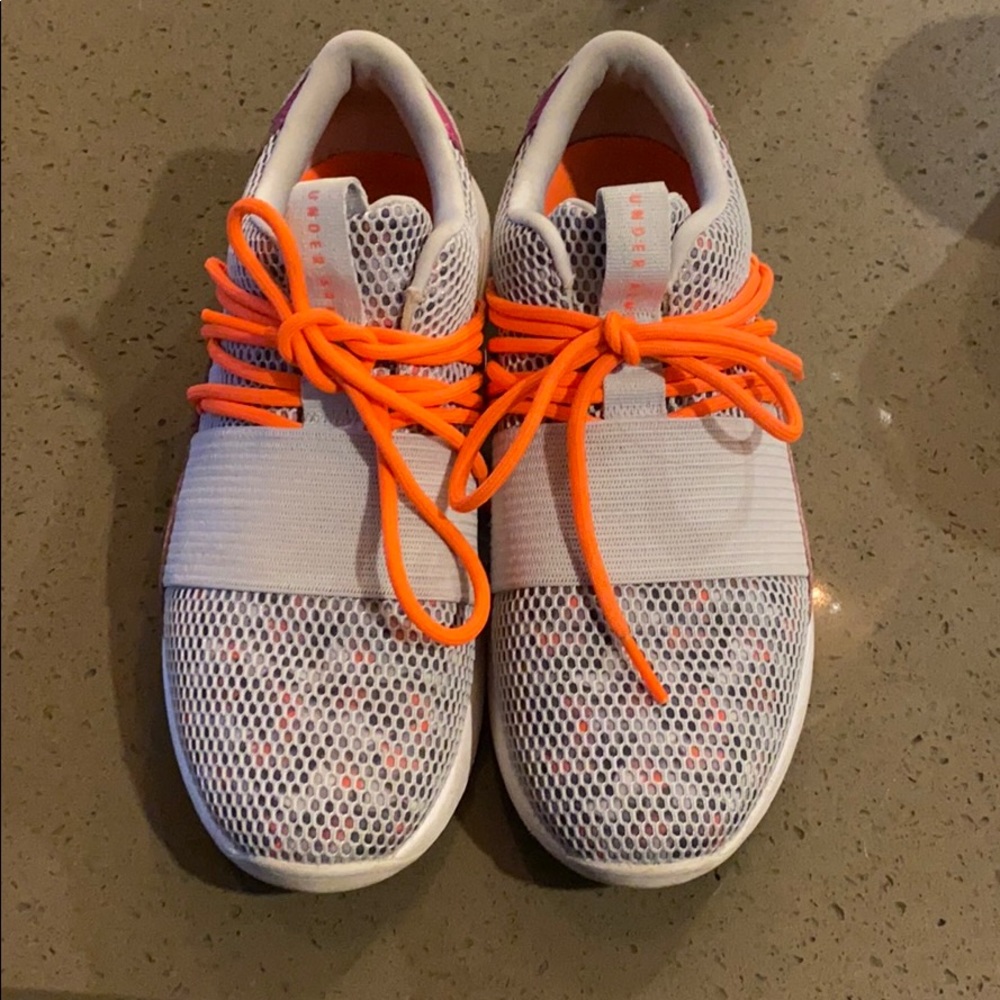 Under Armour Breathe Lace Shoes Sz 8 NEW
